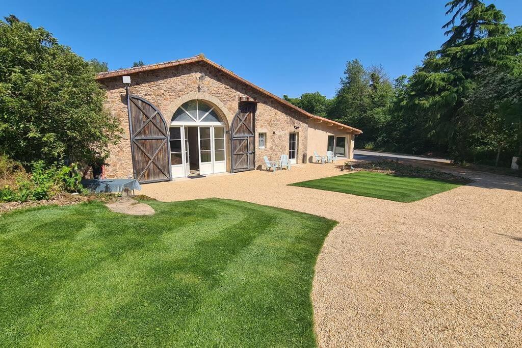 Gite Le Puy Martineau Piscine Privee Interieure Chauffee A 10 Min Du Puy Du Fo Villa Saint-Mars-la-Reorthe Bagian luar foto